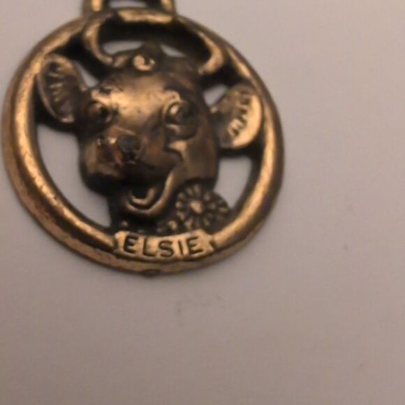1950s Vintage Gold Tone‎ Elsie Cow Pendant Borden Milk - Picture 5 of 5